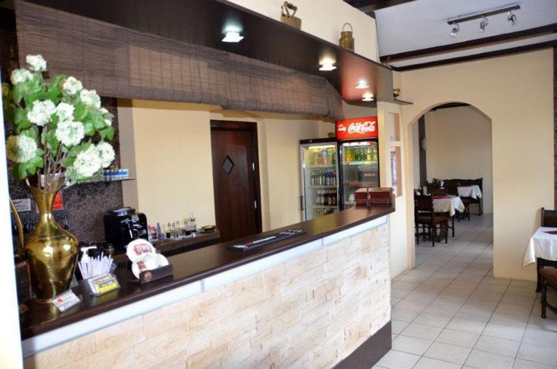 Zajazd Motel Staropolski Pyskowice Екстер'єр фото