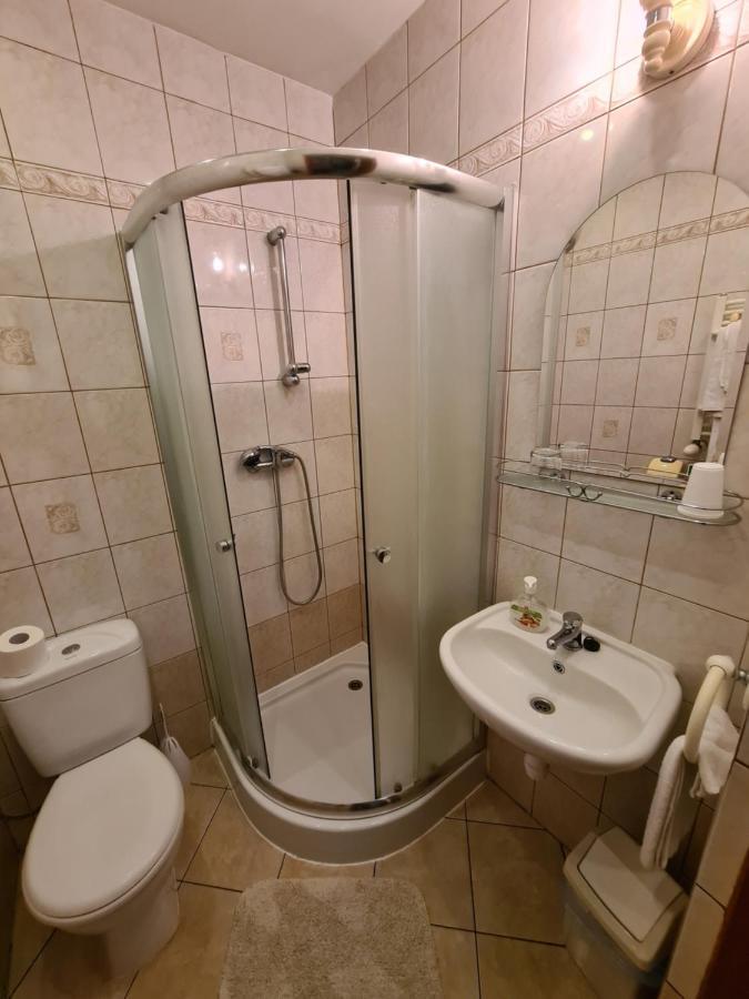 Zajazd Motel Staropolski Pyskowice Екстер'єр фото