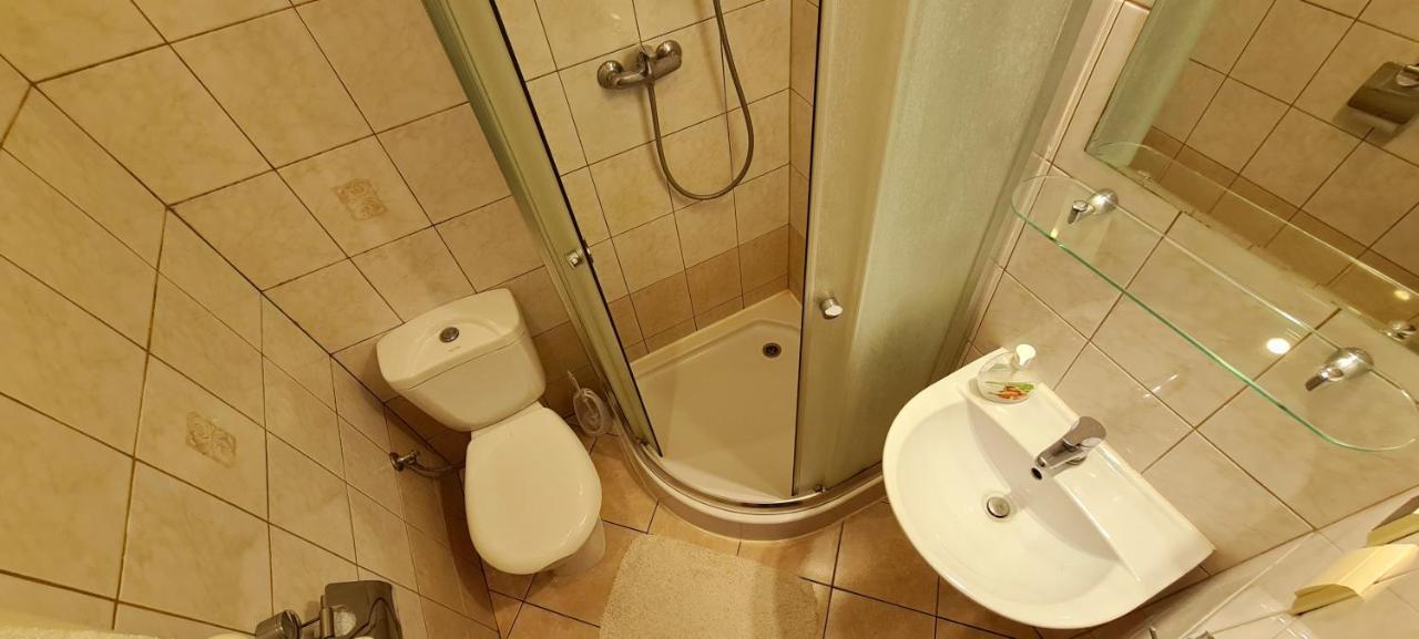 Zajazd Motel Staropolski Pyskowice Екстер'єр фото